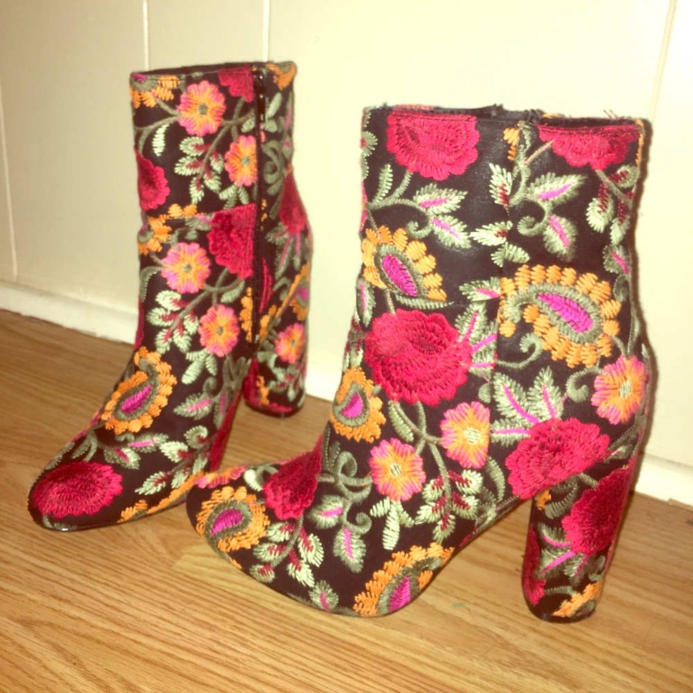 Just Fab Patterned Booties